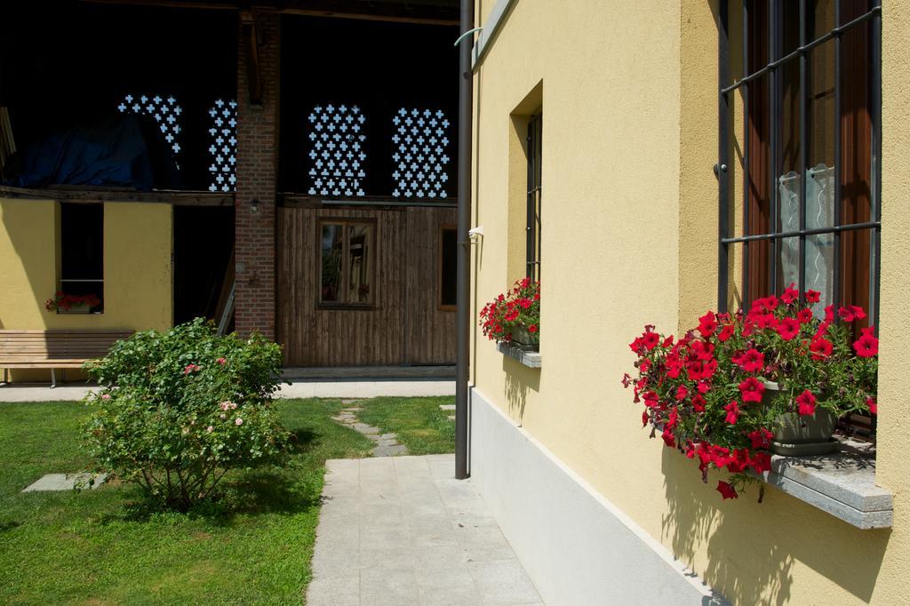 Bed and Breakfast Cascina Delle Mele Vittuone Exteriér fotografie